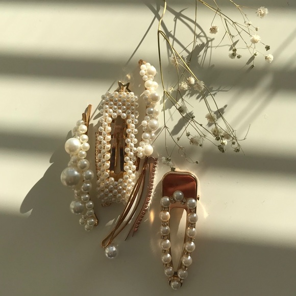 Hair clips - Picture 2 of 2